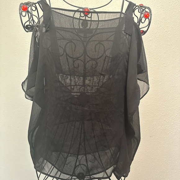 Jessica Simpson Black Sheer Ruffled Blouse - Picture 3 of 15